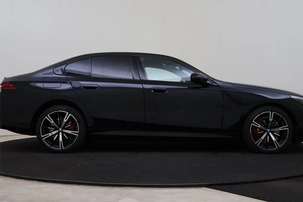 BMW i5 eDrive40 M Sport uit 2026, foto 7