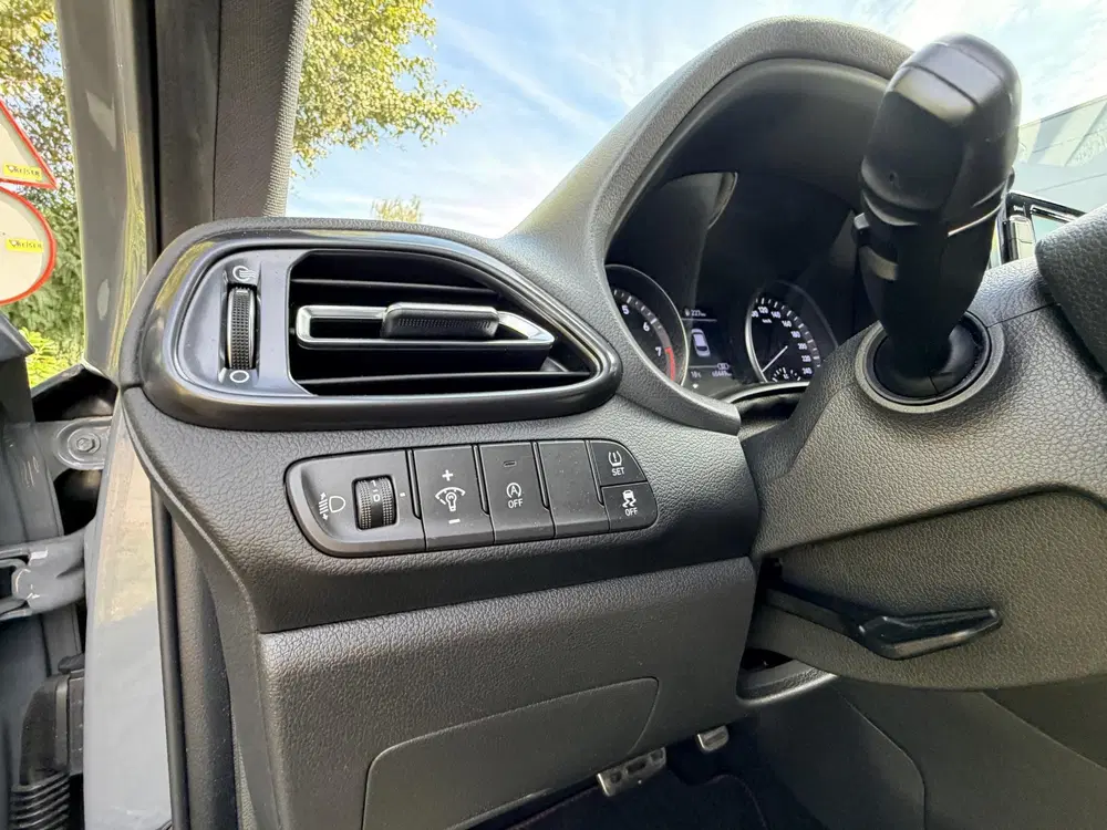 Hyundai i30 1.5 T-GDi MHEV 160PK AUT N-Line uit 2021, foto 14