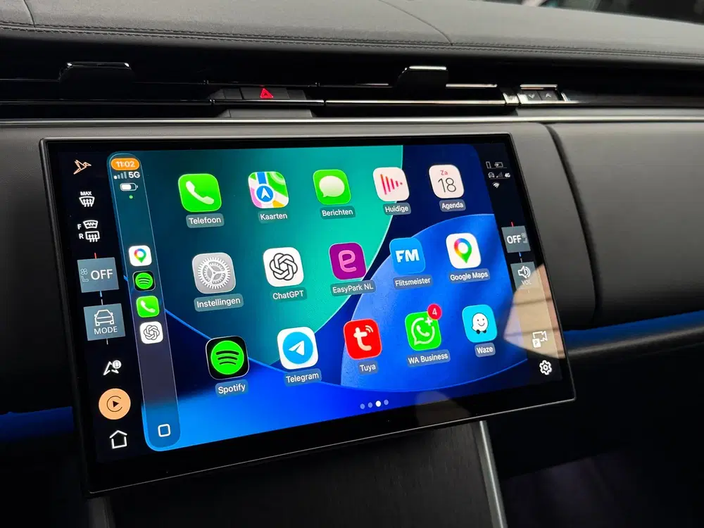 Land Rover Range Rover 3.0 P460e HSE PHEV CarPlay Luchtverin uit 2025, foto 9