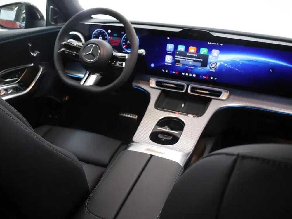 Mercedes-Benz GLC 400 4MATIC Launch Edition 94 kWh uit 2026, foto 9