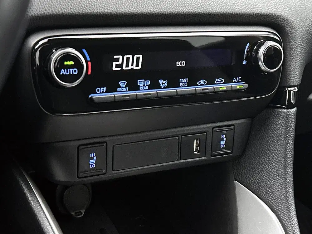 Toyota Yaris 1.5 Hybrid Active ACC uit 2021, foto 9