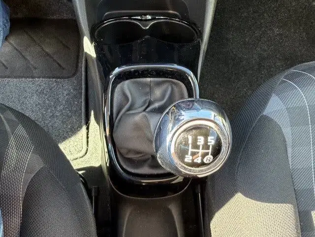 Peugeot 108 1.0 e-VTi Allure AIRCO CAMERA uit 2019, foto 9