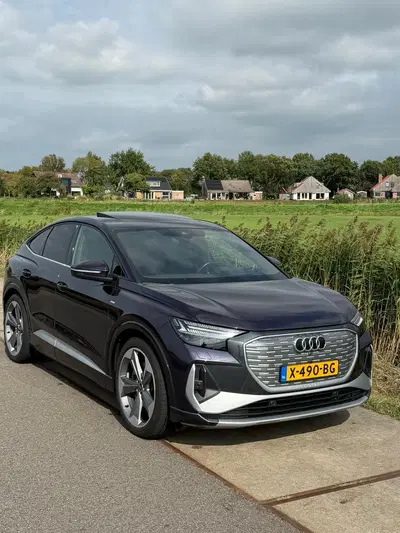 Audi Q4 e-tron Q4 e-tron 50 Quattro Sportsback 77kWh 299p uit 2021