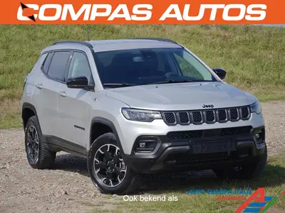 Jeep Compass 4xe 240 Plug-in Hybrid Electric Trailhawk uit 2023