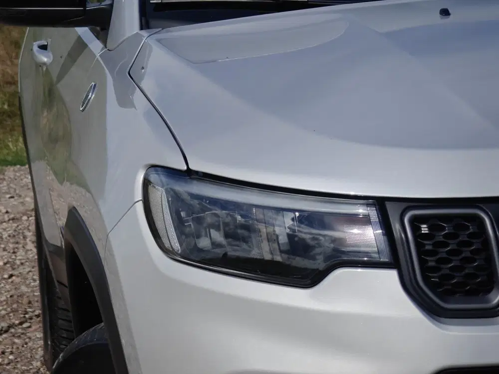 Jeep Compass 4xe 240 Plug-in Hybrid Electric Trailhawk uit 2023, foto 4