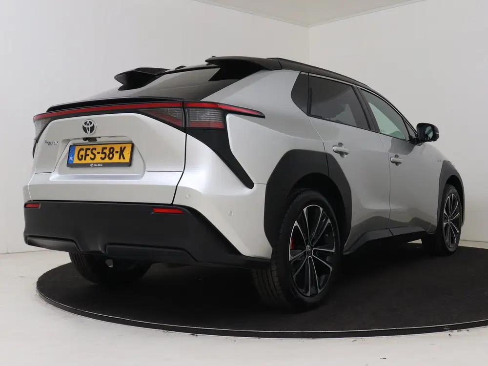 Toyota bZ4X Premium 71 kWh uit 2024, foto 2