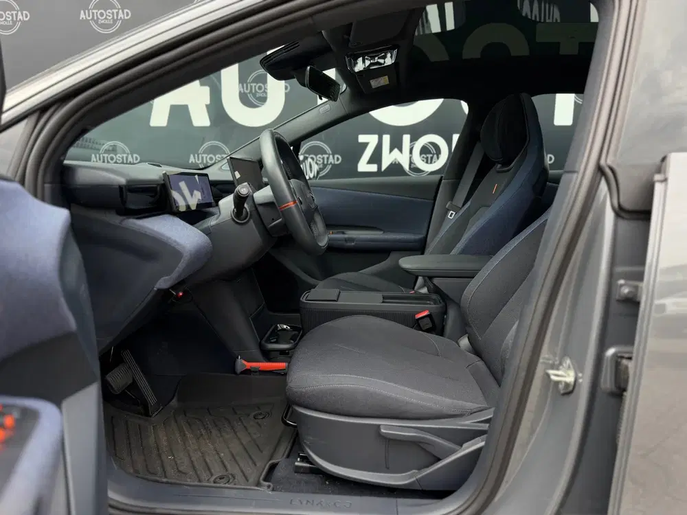 Lynk & Co 02 Core 66 kWh NL-Auto uit 2025, foto 12
