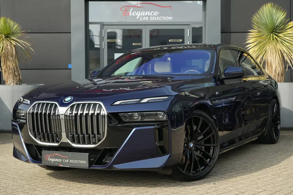 BMW 7-serie 7 Serie 750e xDrive M Sport uit 2024