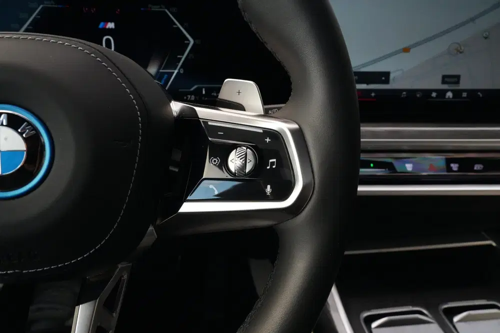 BMW 7-serie 7 Serie 750e xDrive M Sport uit 2024, foto 15