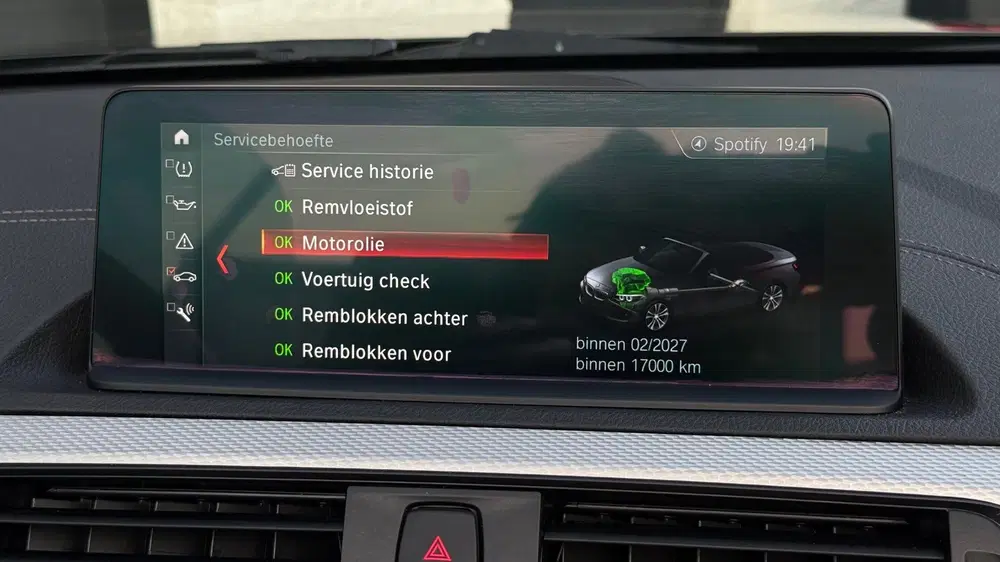 BMW 2-serie M240i uit 2019, foto 14