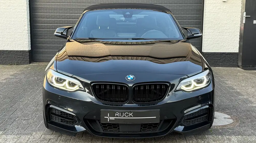 BMW 2-serie M240i uit 2019, foto 2