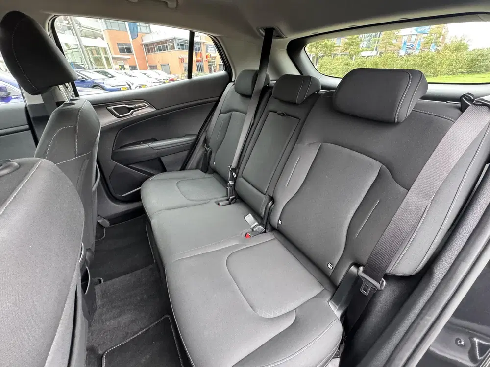 Kia Sportage 1.6 T-GDi MHEV ComfortLine uit 2024, foto 13