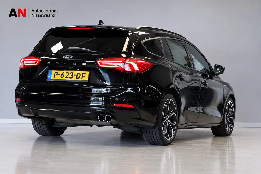 Ford Focus 1.5 EcoBoost ST Line uit 2019, foto 2