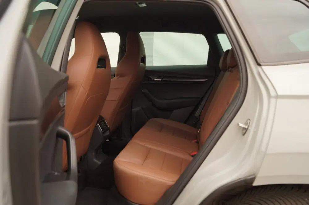 Skoda Karoq 1.5 TSI 150pk DSG Sportline Business -LEER uit 2020, foto 7