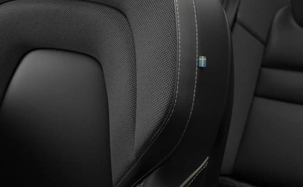 Volvo V60 2.0 T6 AWD + Dark uit 2026, foto 8