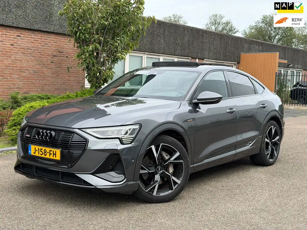 Audi e-tron 50 quattro S edition 71 kWh uit 2020