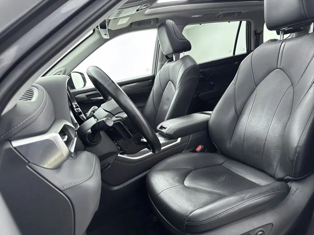 Toyota Highlander 2.5 AWD Hybrid Business Plus uit 2021, foto 4