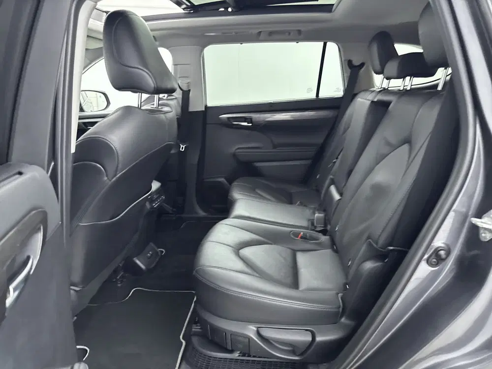 Toyota Highlander 2.5 AWD Hybrid Business Plus uit 2021, foto 5