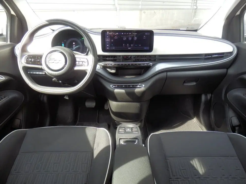 Fiat 500e Icon 42 kWh uit 2023, foto 11