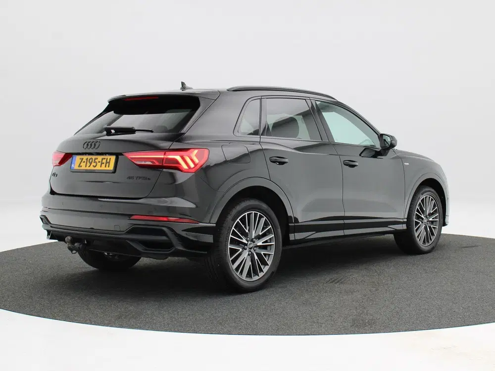 Audi Q3 45 TFSi e 245 Pk Automaat S-Line uit 2024, foto 3