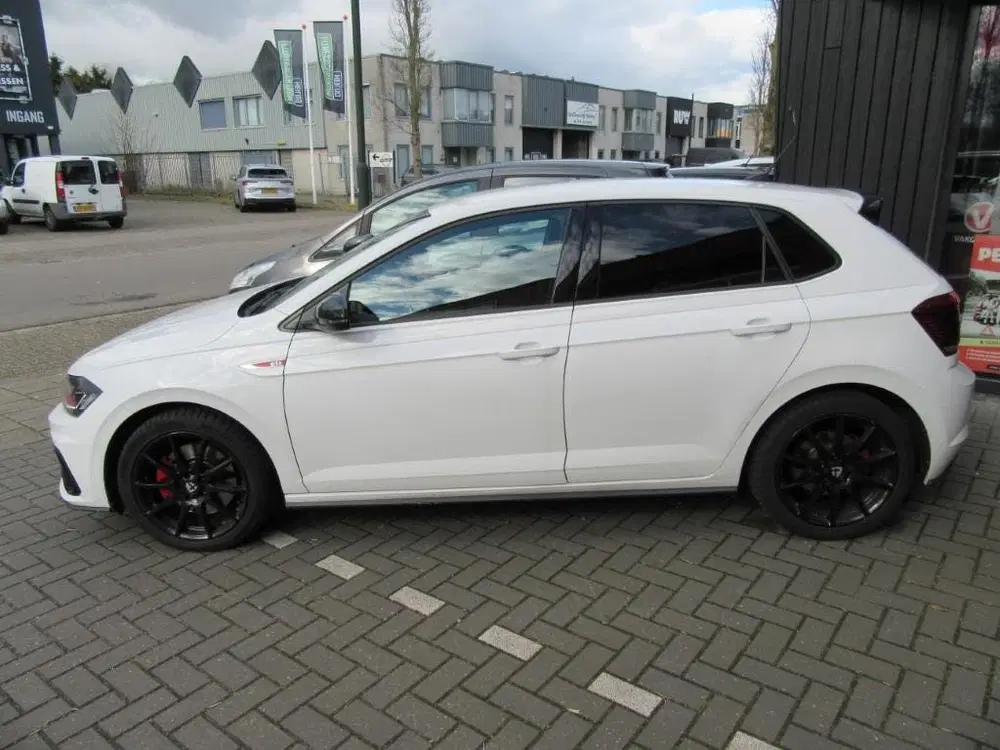 Volkswagen Polo 2.0 TSI GTI uit 2019, foto 3