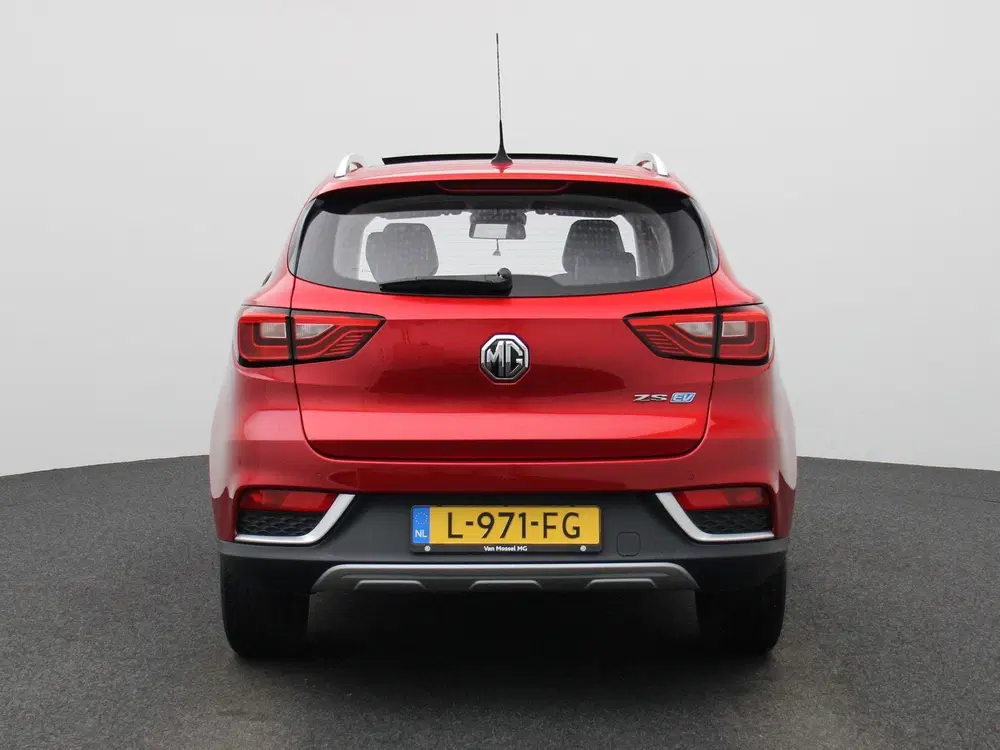 MG ZS MG ZS EV Luxury 45 kWh uit 2021, foto 5