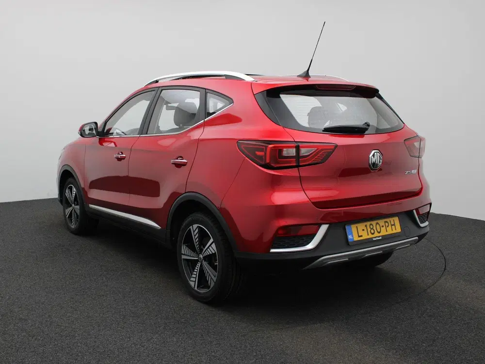 MG ZS MG ZS EV Luxury 45 kWh uit 2021, foto 2