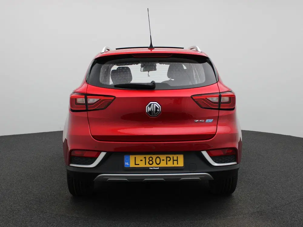 MG ZS MG ZS EV Luxury 45 kWh uit 2021, foto 5