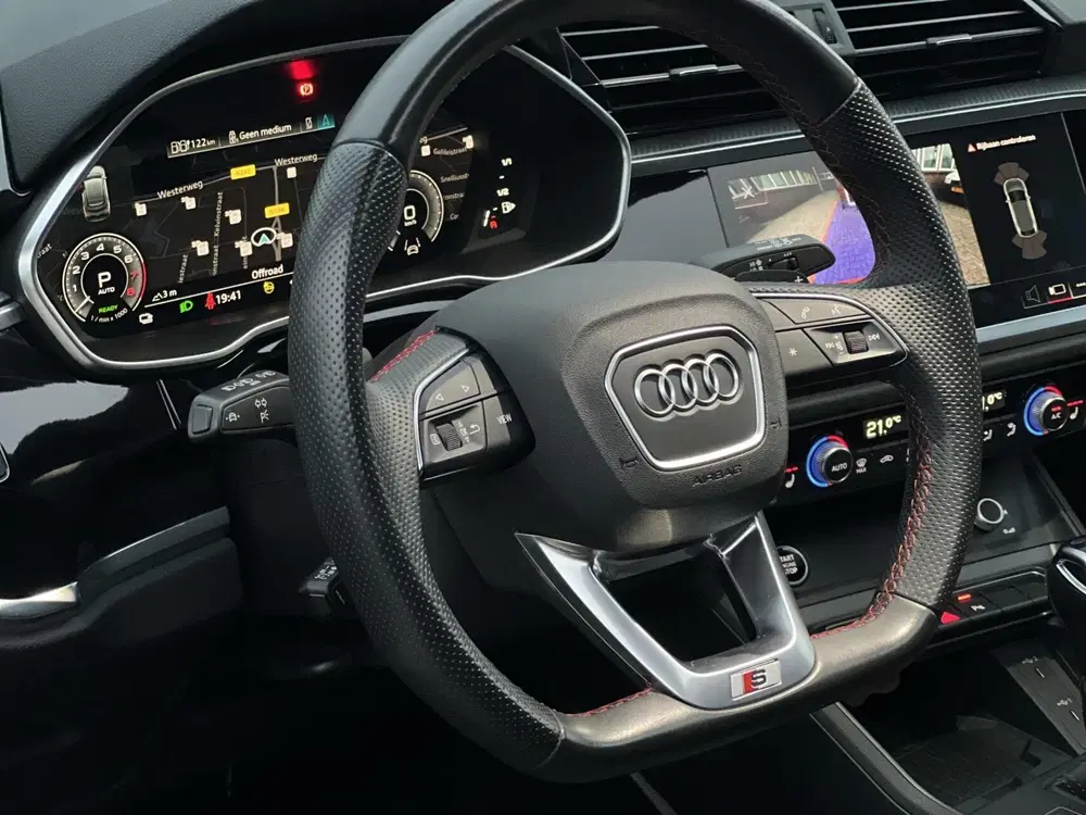 Audi Q3 45 TFSI e 3 x S-Line uit 2023, foto 7