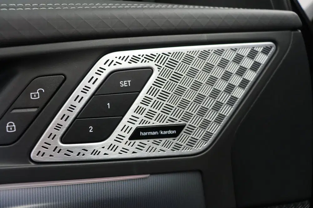 BMW iX2 eDrive20 M Sport uit 2025, foto 9