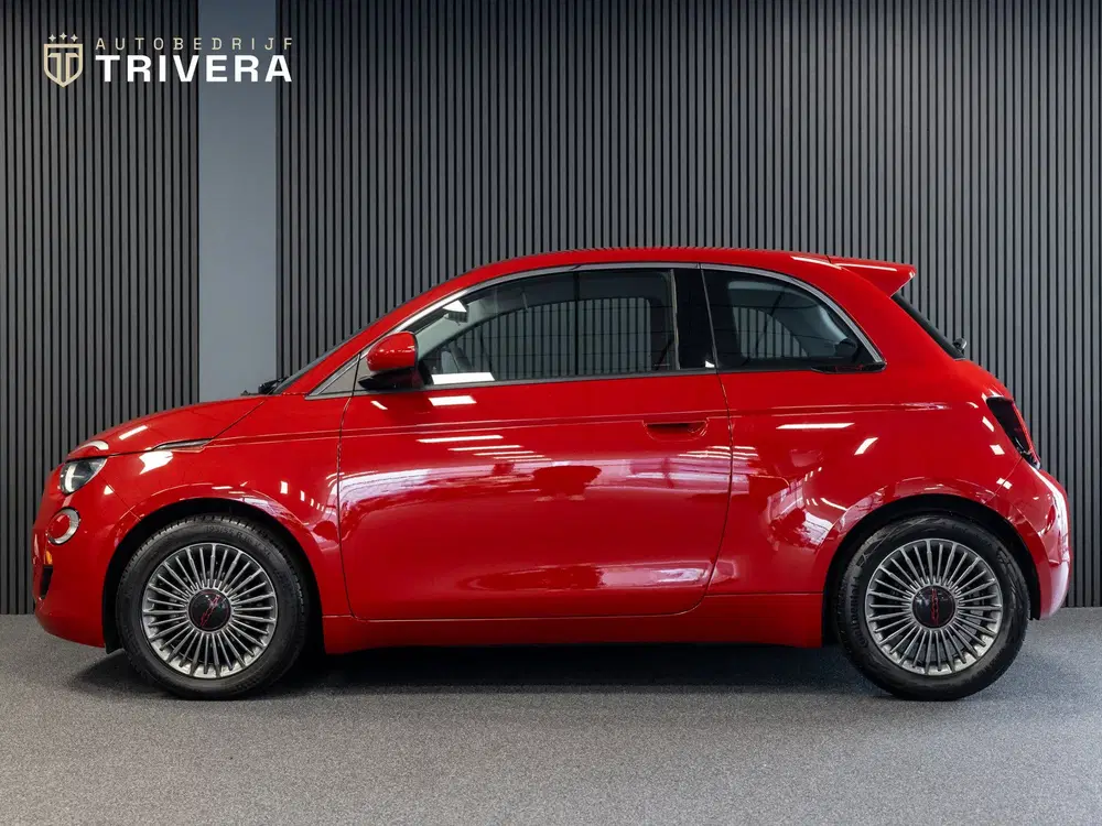 Fiat 500e RED 24 kWh l SoH 93% l CAMERA l 1ste eig.l uit 2022, foto 2
