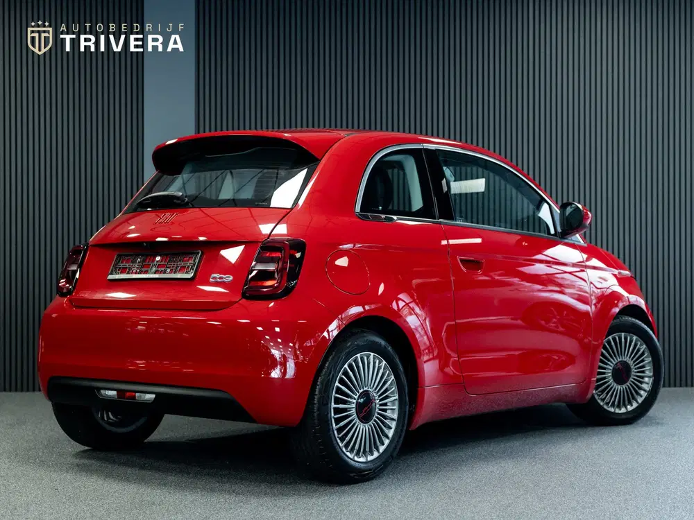 Fiat 500e RED 24 kWh l SoH 93% l CAMERA l 1ste eig.l uit 2022, foto 4