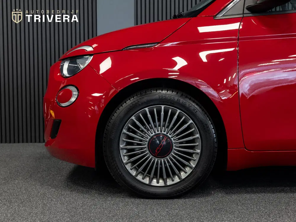 Fiat 500e RED 24 kWh l SoH 93% l CAMERA l 1ste eig.l uit 2022, foto 6