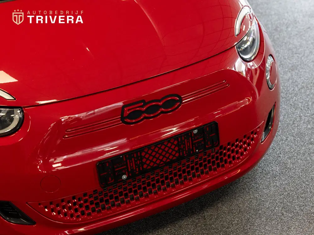 Fiat 500e RED 24 kWh l SoH 93% l CAMERA l 1ste eig.l uit 2022, foto 7