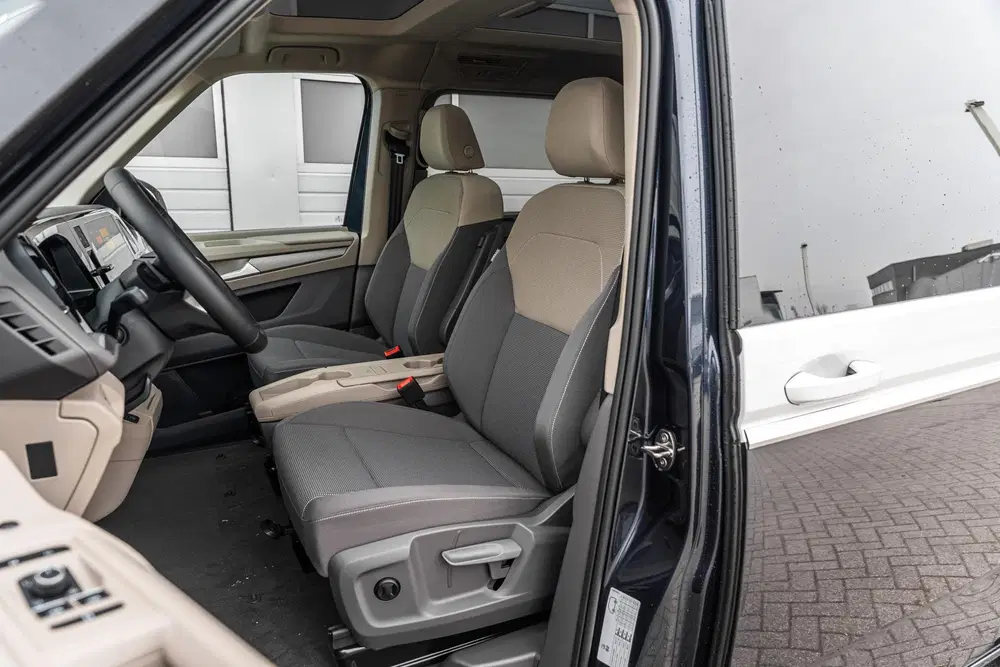 Volkswagen Multivan 1.5 eHybrid 245pk L2 Bulli Edition uit 2026, foto 4