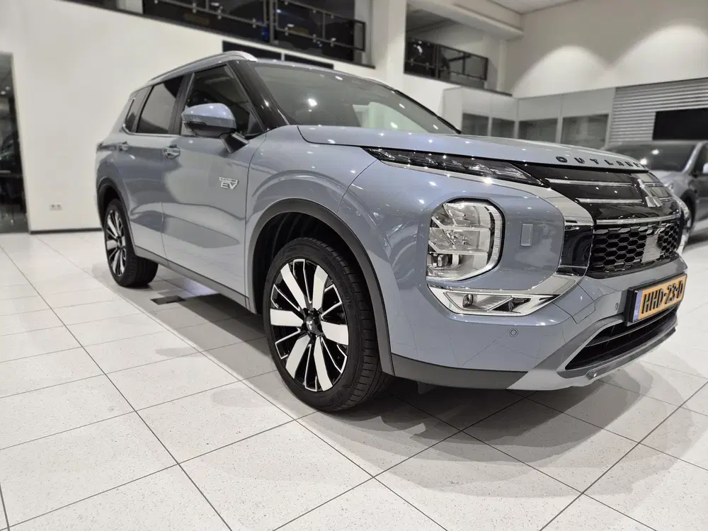 Mitsubishi Outlander 2.4 PHEV Business Edition uit 2025, foto 10