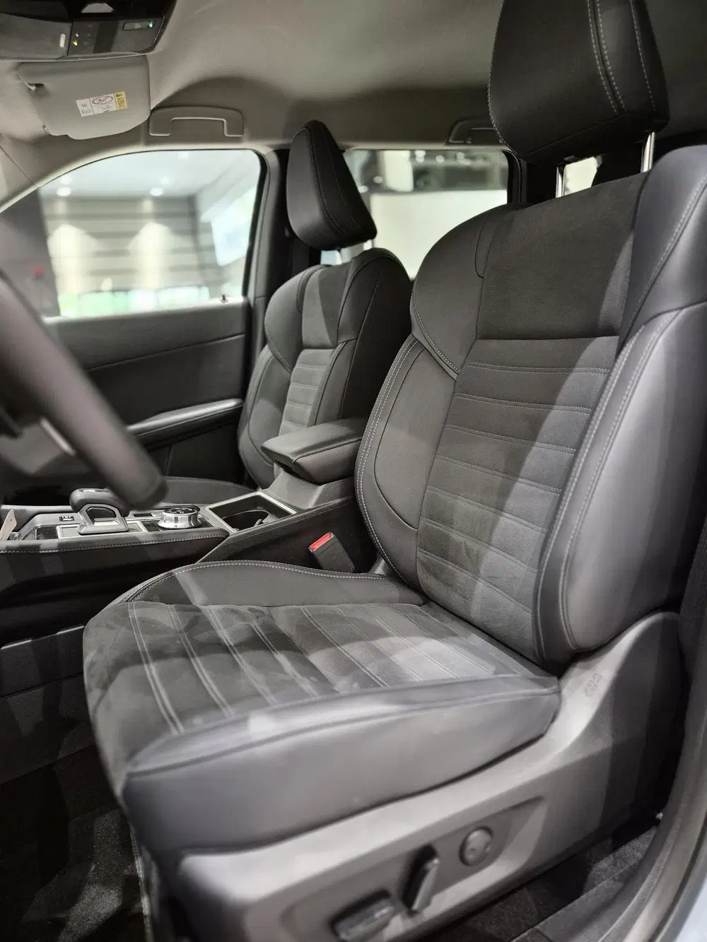Mitsubishi Outlander 2.4 PHEV Business Edition uit 2025, foto 11