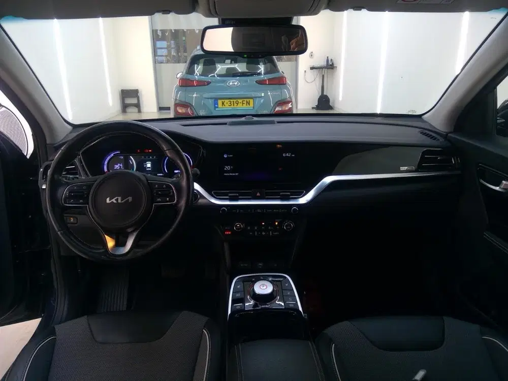 Kia Niro Edition 64 kWh uit 2021, foto 7