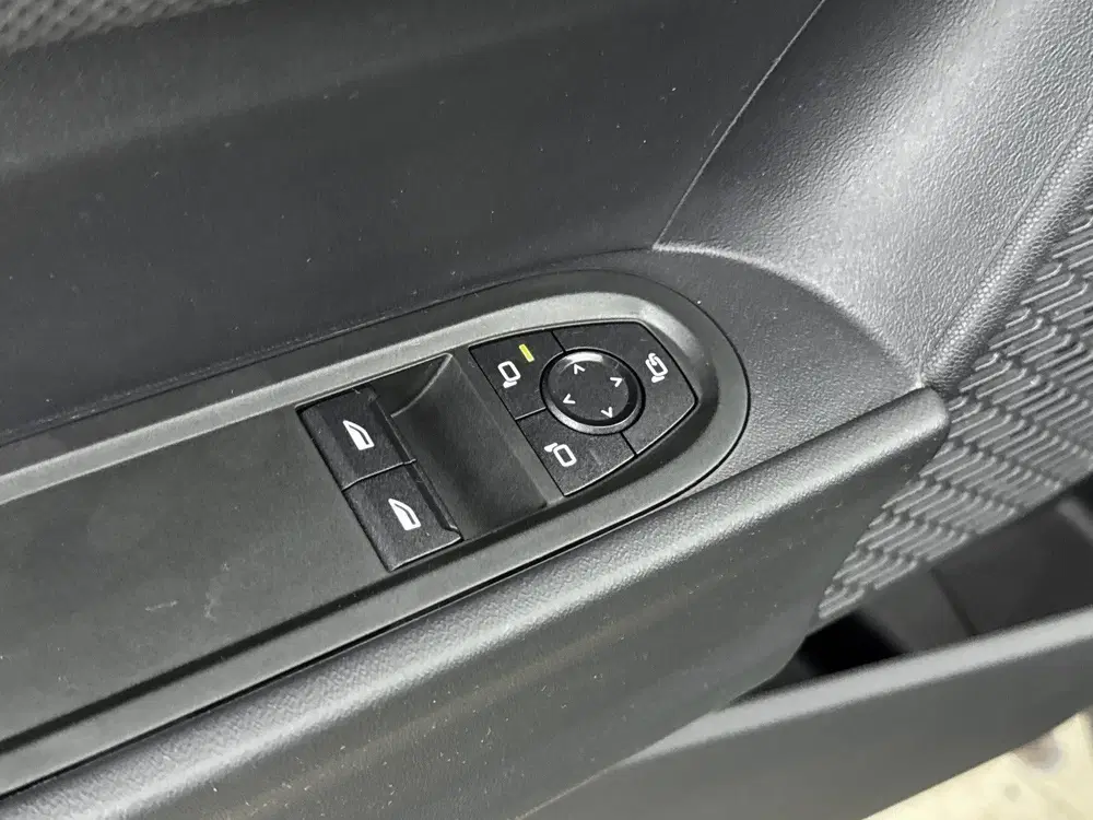Mini Hatchback Cooper S Automaat uit 2024, foto 13