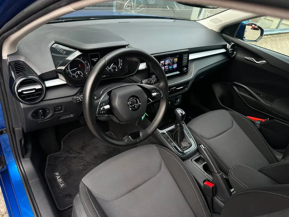 Skoda Fabia 1.0 TSI Ambition uit 2023, foto 15