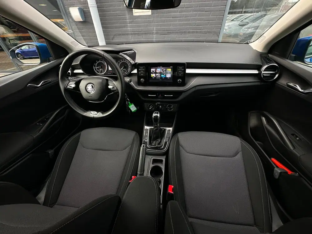 Skoda Fabia 1.0 TSI Ambition uit 2023, foto 2