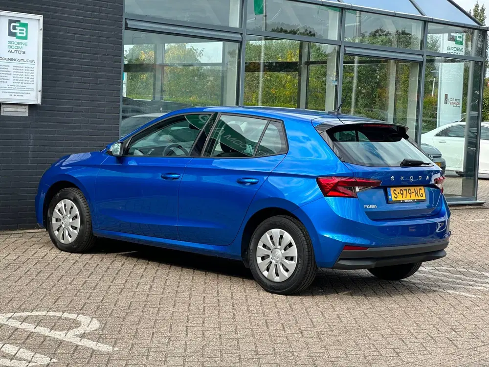 Skoda Fabia 1.0 TSI Ambition uit 2023, foto 3