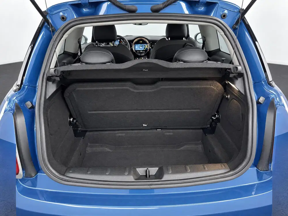 Mini Electric Classic uit 2022, foto 6