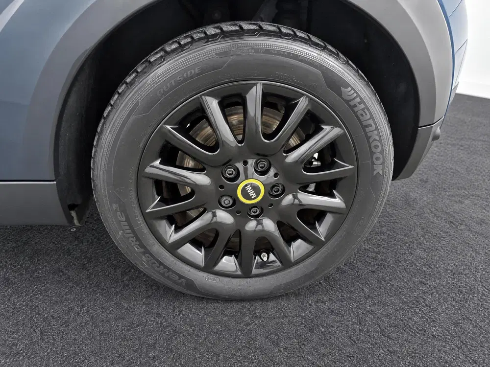 Mini Electric Classic uit 2022, foto 7