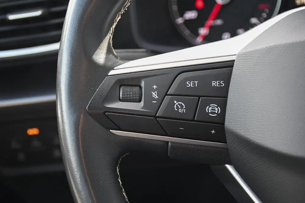 SEAT Leon 1.0 TSI Style APPLE CARPLAY uit 2022, foto 14