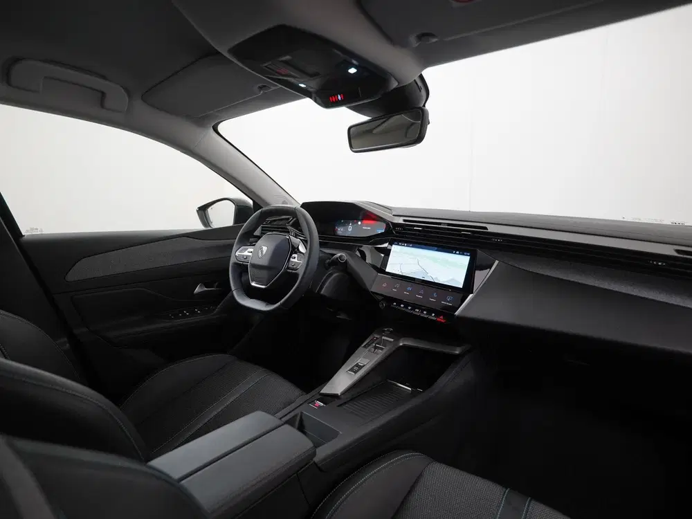 Peugeot 408 1.2 Hybrid 145 e-DCS6 Allure uit 2025, foto 2