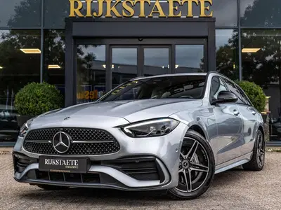 Mercedes-Benz C-Klasse Mercedes C-klasse Estate C300e AMG uit 2022