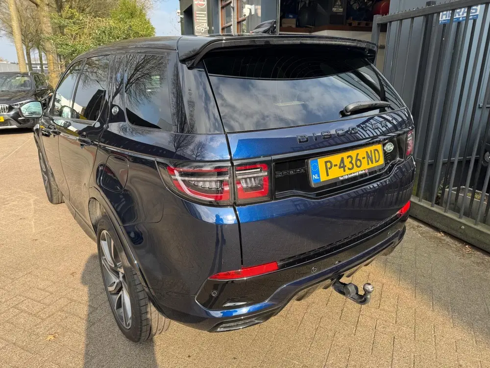Land Rover Discovery Sport P300e 1.5 R-Dynamic HSE uit 2022, foto 4