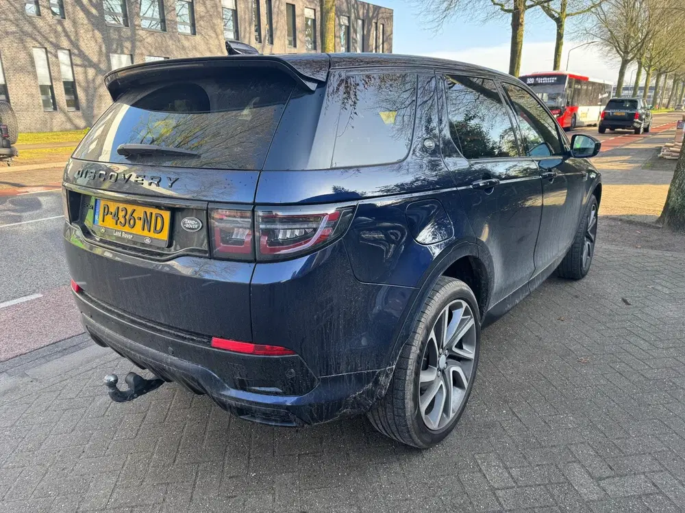 Land Rover Discovery Sport P300e 1.5 R-Dynamic HSE uit 2022, foto 7