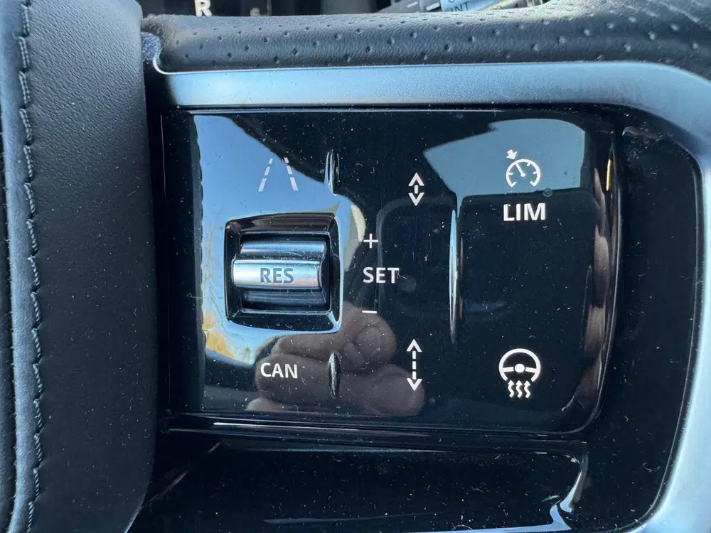 Land Rover Discovery Sport P300e 1.5 R-Dynamic HSE uit 2022, foto 9